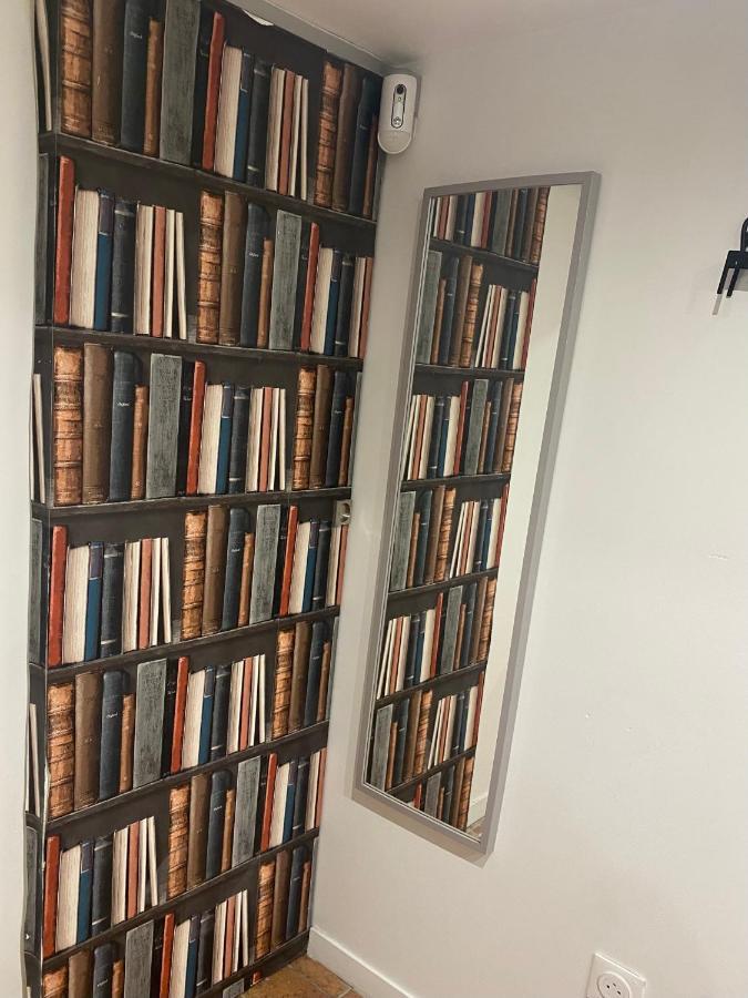 Studio Au Coeur De Paris Appartement Buitenkant foto